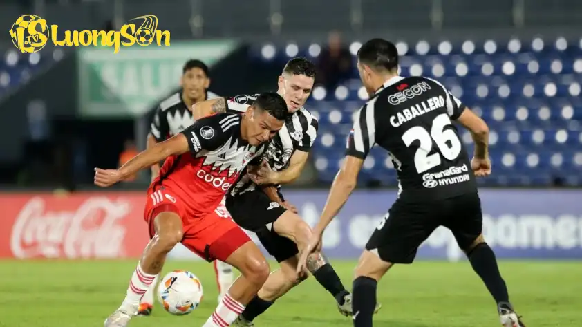River Plate đang được đánh giá cao hơn trong trận đấu này